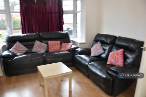 4 bedroom semi-detached house to rent, Harley Road, Harrow, HA1