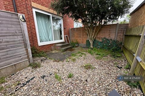 undefined, Wensleydale, Luton, LU2