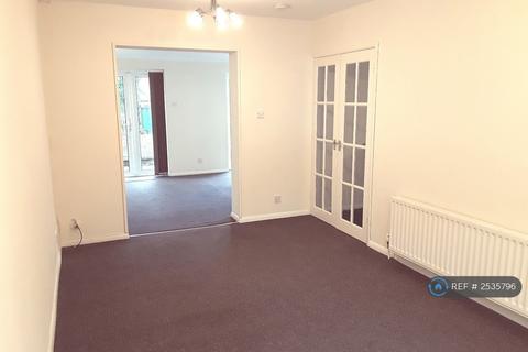 4 bedroom semi-detached house to rent, Horsefair Green, Stony Stratford, Milton Keynes, MK11