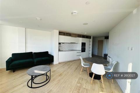 2 bedroom flat to rent, Capella Court, Purley, CR8