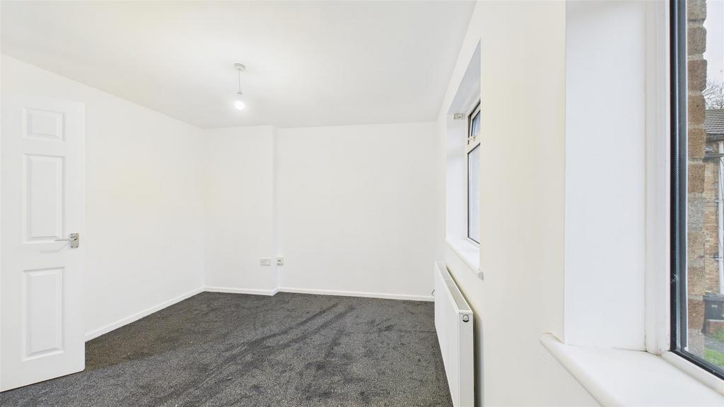 CAM05136 G0-PR0174-STILL009.jpg