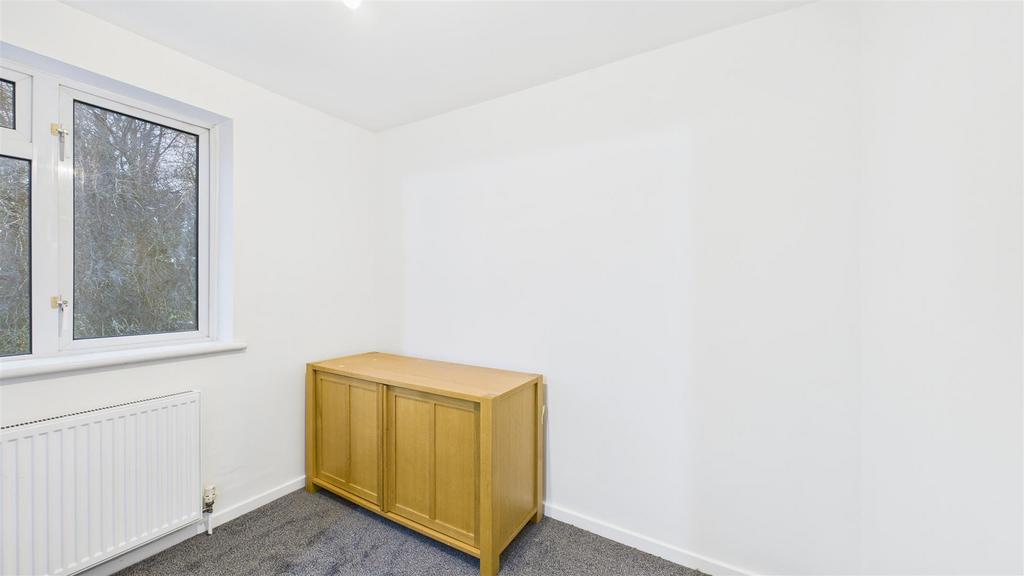 CAM05136 G0-PR0174-STILL010.jpg