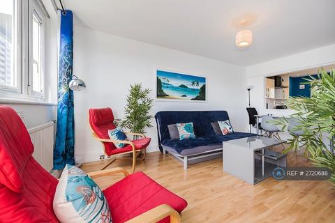 1 bedroom flat to rent, Macclesfield House, London, EC1V