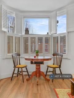 1 bedroom flat to rent, Fernthorpe Road, London, SW16
