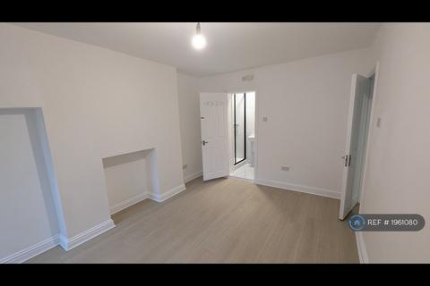 undefined, St Johns Road, Watford, WD17
