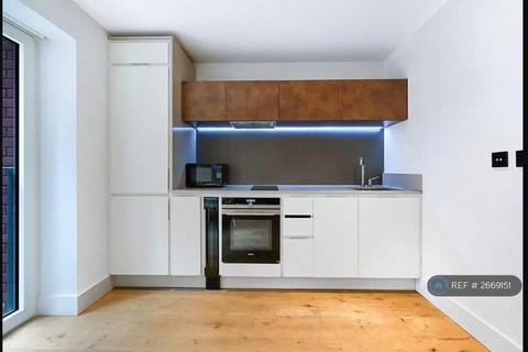 1 bedroom flat to rent, Keybridge Tower, London, SW8