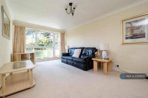 2 bedroom flat to rent, Patcham Court, Sutton, SM2