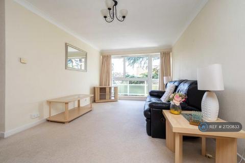 2 bedroom flat to rent, Patcham Court, Sutton, SM2