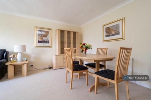 2 bedroom flat to rent, Patcham Court, Sutton, SM2