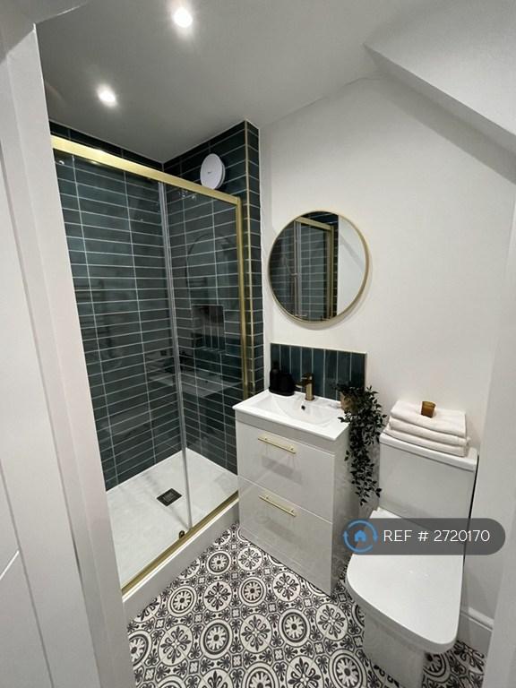 Room 6 En-Suite