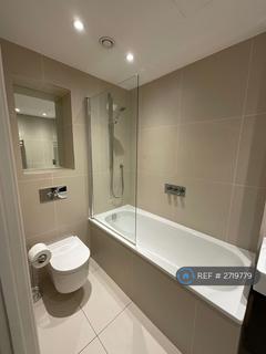 undefined, Kew Bridge Road, Brentford, TW8