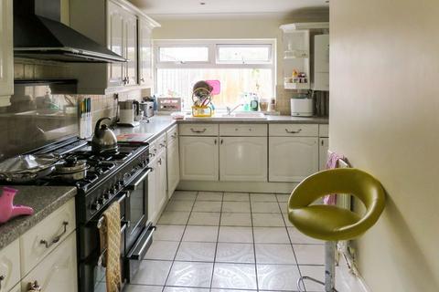 undefined, Tipton DY4