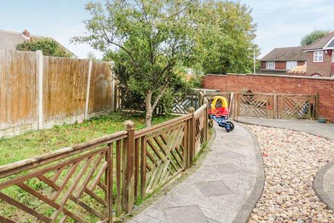 4 bedroom detached house to rent, Tipton DY4