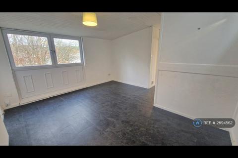 undefined, Pine Grove, Cumbernauld, Glasgow, G67