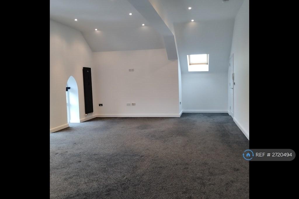 Upper Floor Living Area
