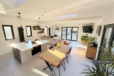 undefined, Balls Farm Road, Ide, Exeter, EX2