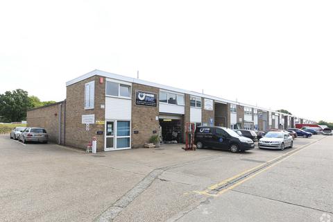 Warehouse to rent, The Causeway Maldon CM9 4XL