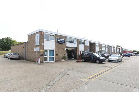 Warehouse to rent, The Causeway Maldon CM9 4XL