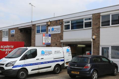 Warehouse to rent, The Causeway Maldon CM9 4XL
