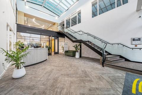Office to rent, Oxford Rd Uxbridge UB9 4BF