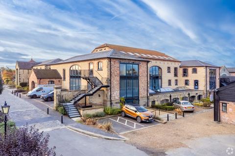Office to rent, Alderton Rd Alderton NN12 7LN