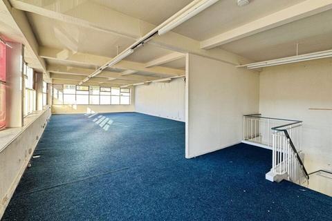 Retail property (high street) for sale, 67 Wellington Rd Rhyl LL18 1BD