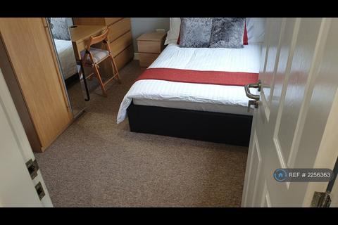 undefined, Charles Avenue, Harrogate, HG1