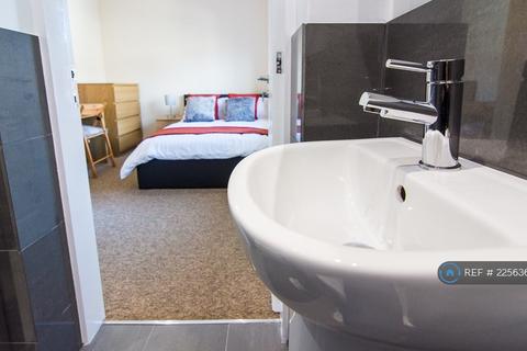 undefined, Charles Avenue, Harrogate, HG1