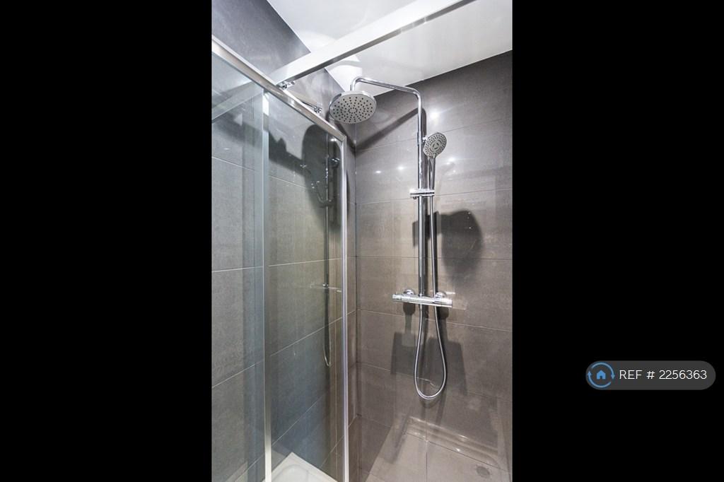 Powerful Shower