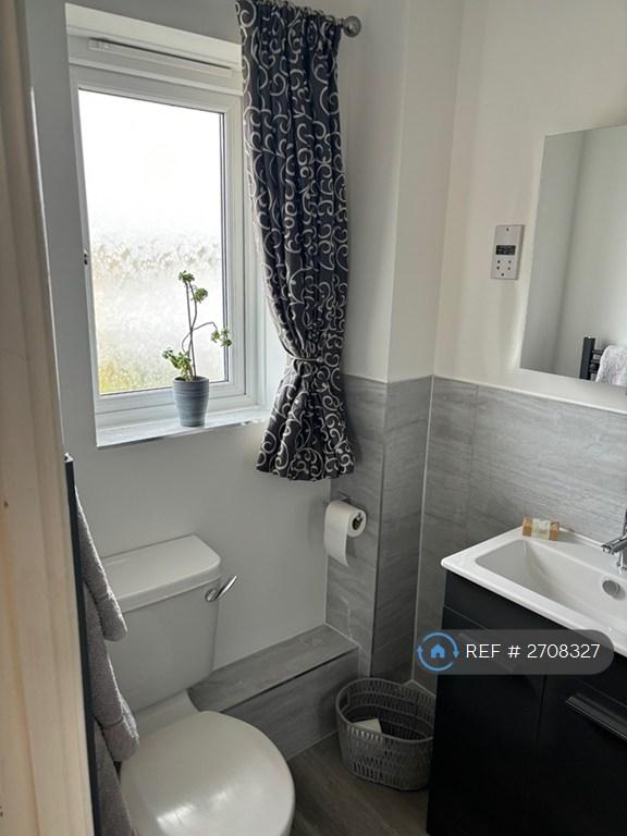 Ensuite Bathroom