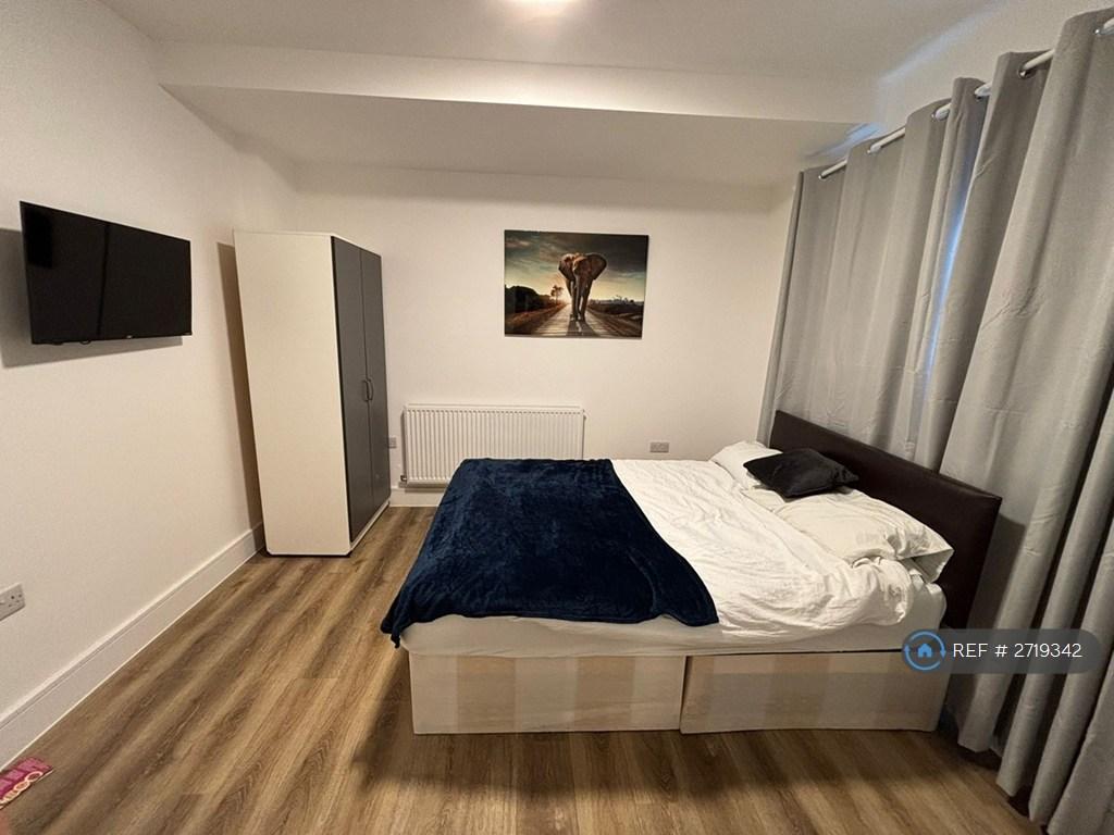 Room 3