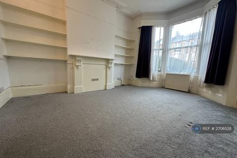 undefined, Georges Avenue, London, N7