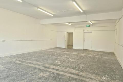 Retail property (high street) to rent, Red Hall Prec Deeside CH5 4TS