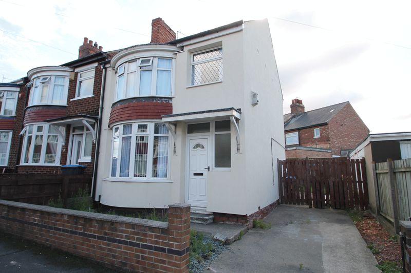 Crathorne Crescent, West Lane, Middlesbrough TS5 4PE 3 bed terraced