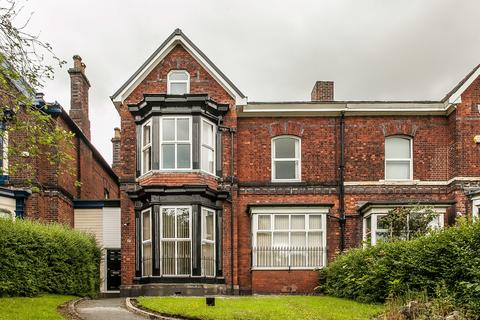 Office to rent, 58 Chorley New Rd Bolton BL1 4AP