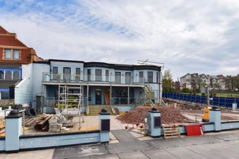 Pub for sale, 3-5 Marine Promenade Wallasey CH45 2JT