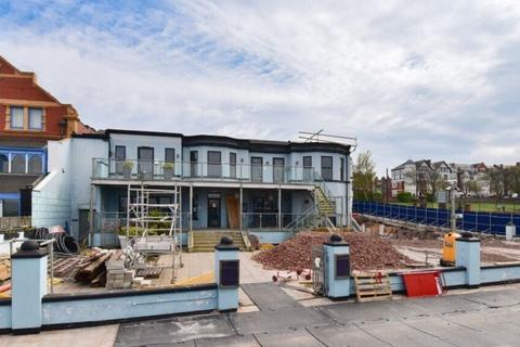 Pub for sale, 3-5 Marine Promenade Wallasey CH45 2JT