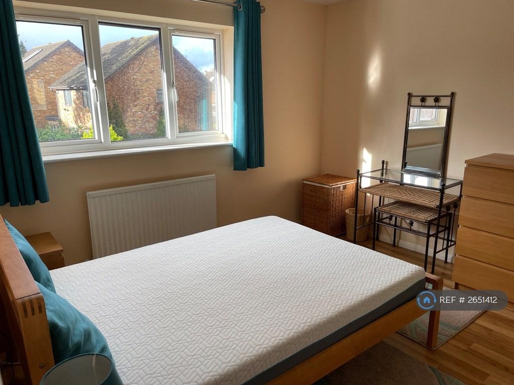 Double Bedroom