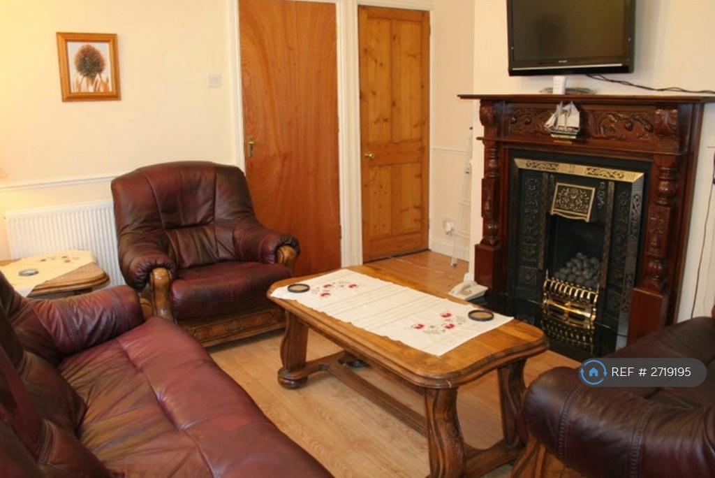 Living / Communal Area