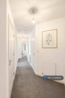 2 bedroom flat to rent, Manor Fold, Worsley, Manchester, M28