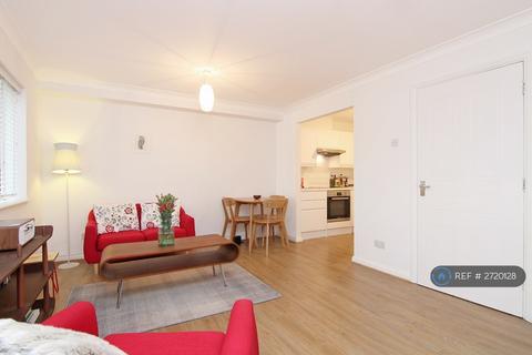 undefined, Varsity Drive, Twickenham, TW1
