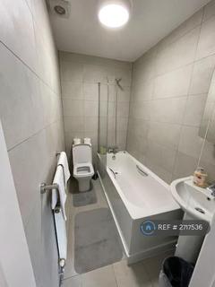 undefined, Battersea Park Road, London, SW11