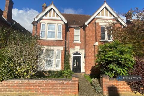 undefined, Kimbolton Avenue, Bedford, MK40