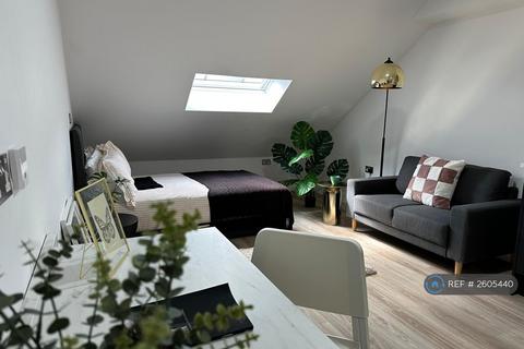 1 bedroom in a house share to rent, Ilkeston Road, Nottingham, NG7
