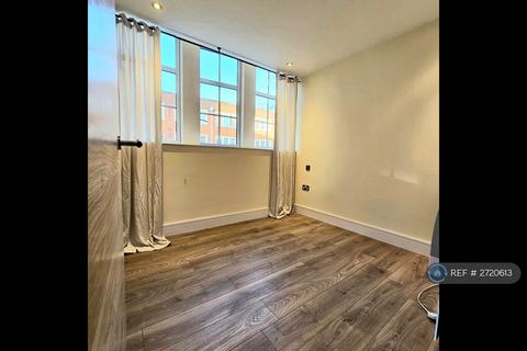2 bedroom flat to rent, Romney House, London, SW1P