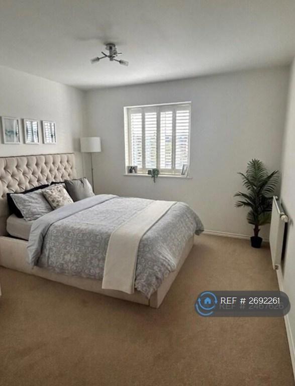 Master Bedroom (Decor Before Tenant Moved In)