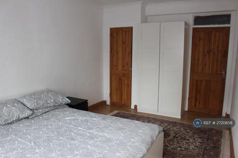 undefined, Broughton Road, London, W13