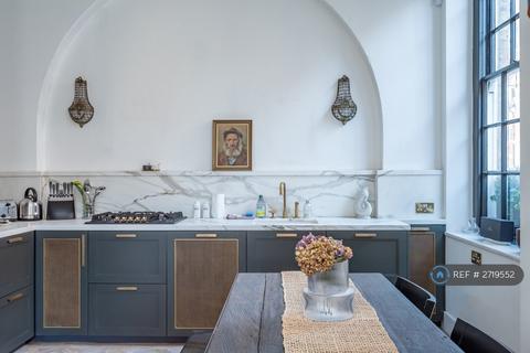 2 bedroom flat to rent, Harley Street, London, W1G
