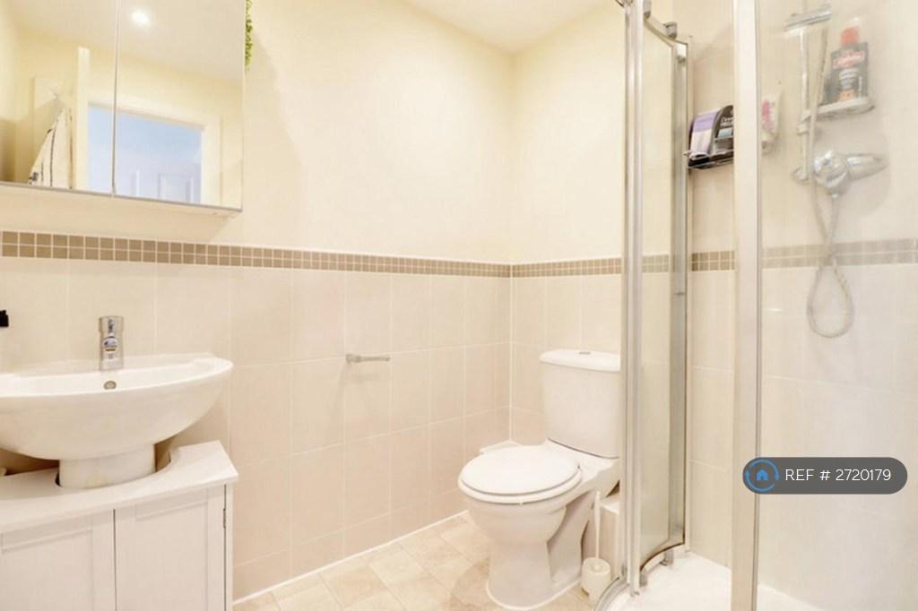 Bed Room 3 Shower Wc