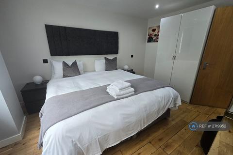 1 bedroom flat to rent, Creative House, London, SW8
